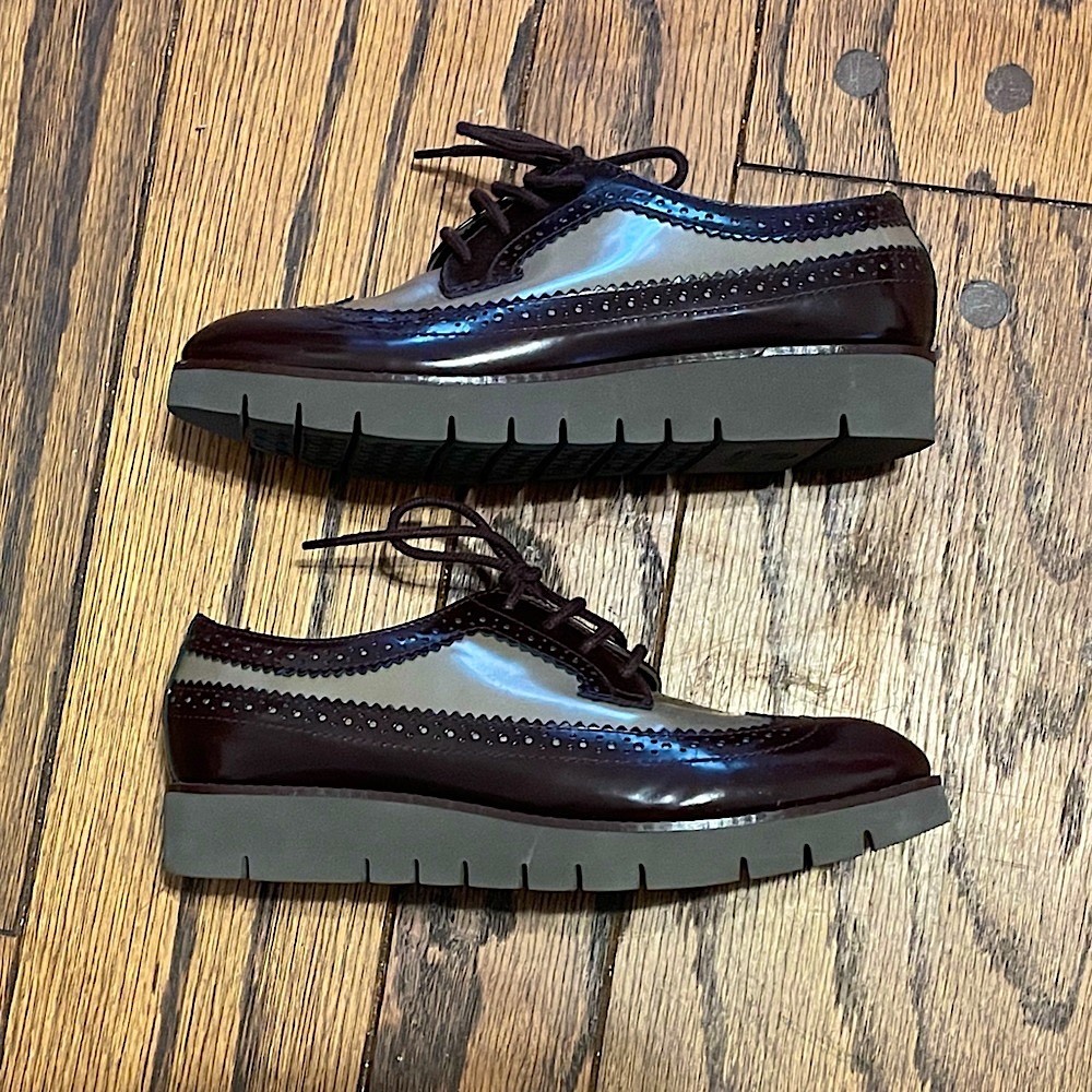 Geox Women’s Brogue Lace-Up Sneakers US 5.5